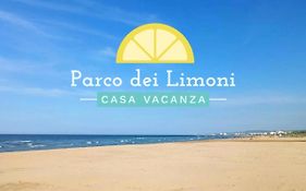 Parco Dei Limoni